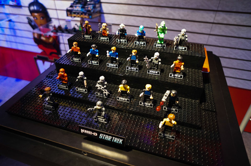 Illustration for article titled Avengers, Angry Birds and Star Trek Enterprises: Toy Fair 2013, Day 3
